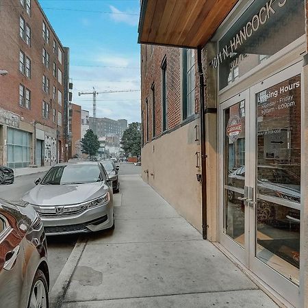 Frontdesk I Carriage Wheel Lofts Apts Philadelphia Apartamento Exterior foto